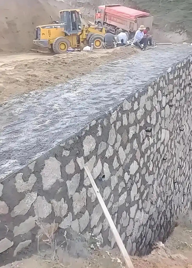 张家口涿鹿县边坡加固